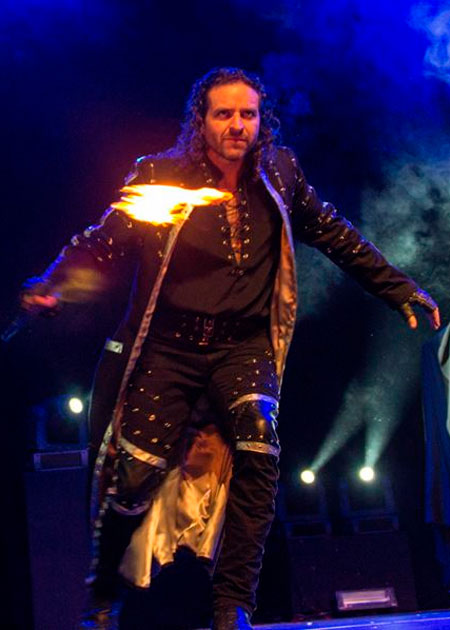RAUL BLACK