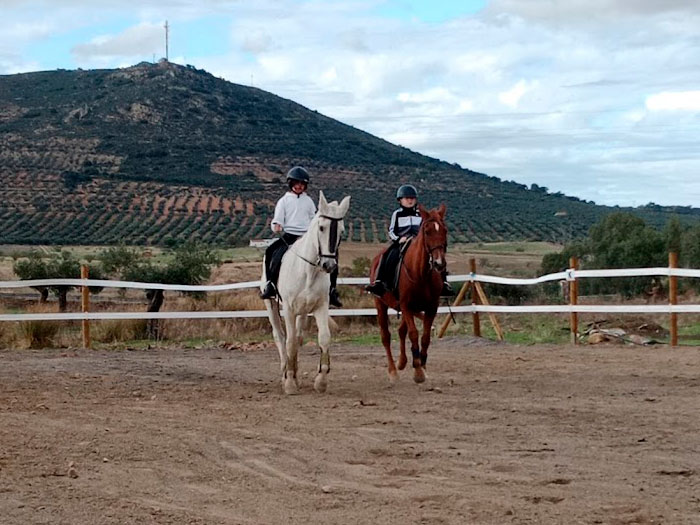 centro-ecuestre-entrevarales-cabeza-del-buey3
