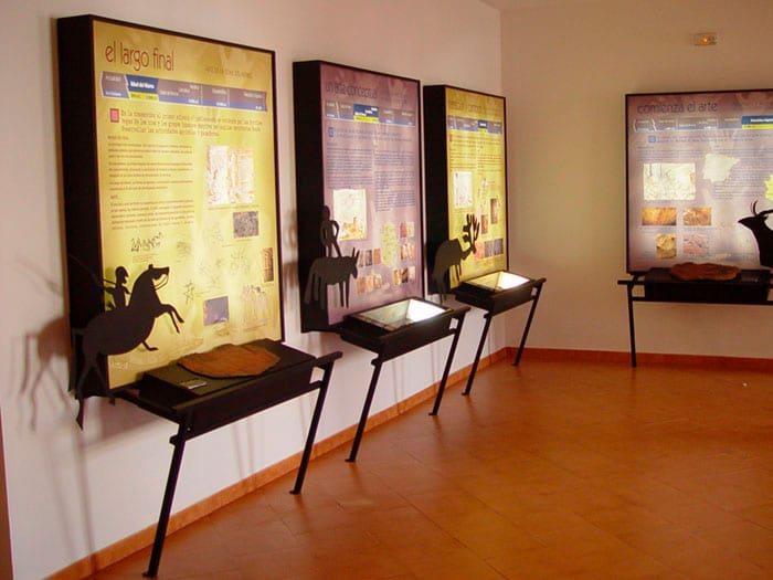 Centro-interpretación-Arte-Rupestre-cabeza-del-buey3